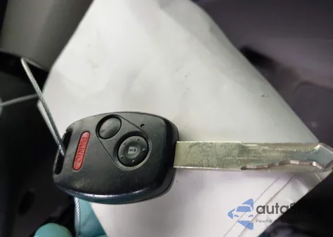 2015 Honda Odyssey Lx z USA, uszkodzony, nr VIN 5FNRL5H20FB080993